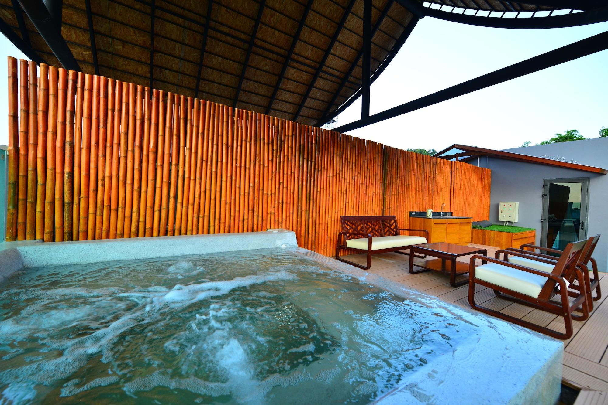 Bukit Pool Villas - SHA Extra Plus Patong Exterior foto