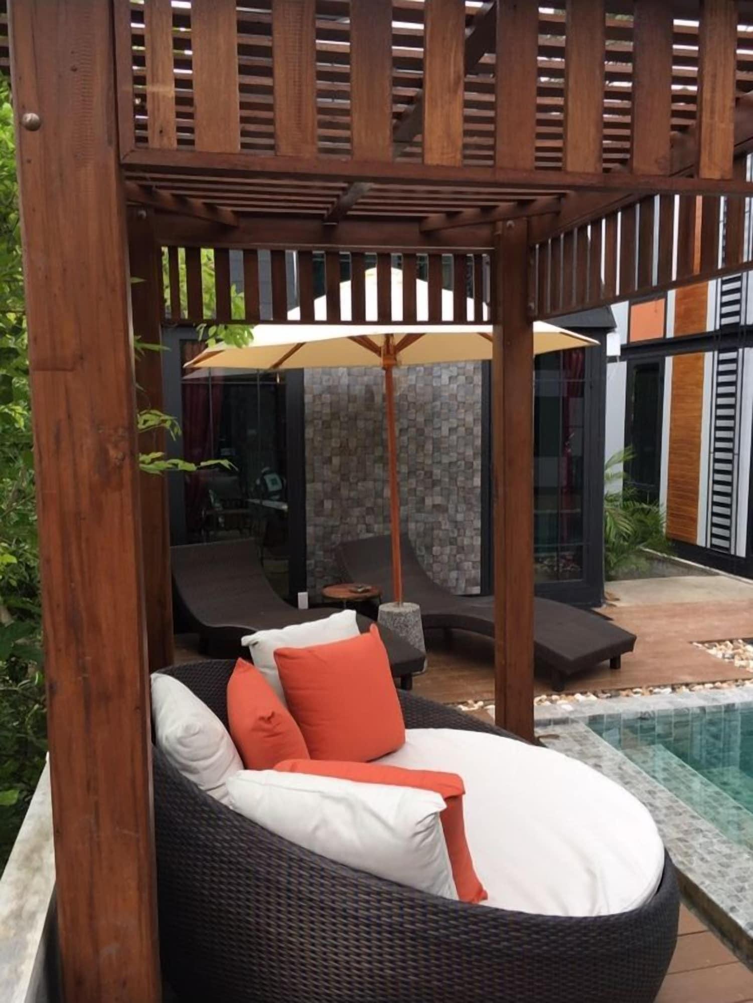 Bukit Pool Villas - SHA Extra Plus Patong Exterior foto